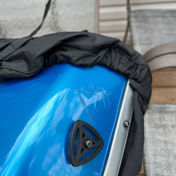 Bobble Blue Hardshell Backpack with small bags - Picture 3 of 8